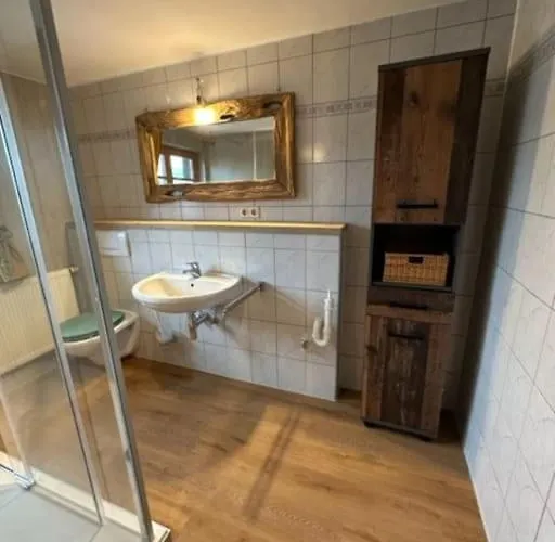 Charmante Farbenfrohe Fuer Zwei
