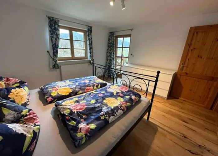 Charmante Farbenfrohe Fuer Zwei Apartamento Fischbachau